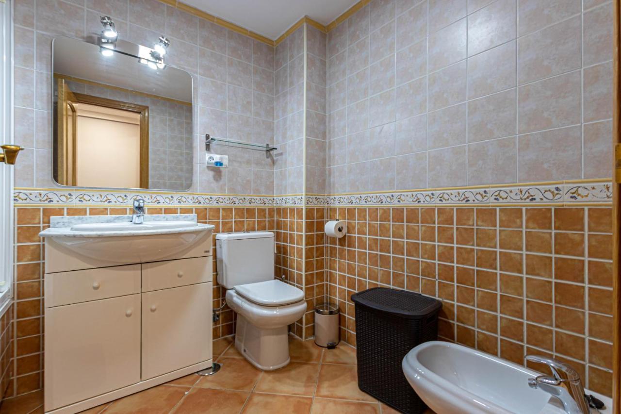 797 Holiday Rentals- Piso Con Amplia Terraza A Solo 1 Min De La Playa Benalmádena Kültér fotó