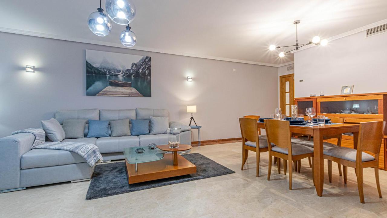 797 Holiday Rentals- Piso Con Amplia Terraza A Solo 1 Min De La Playa Benalmádena Kültér fotó