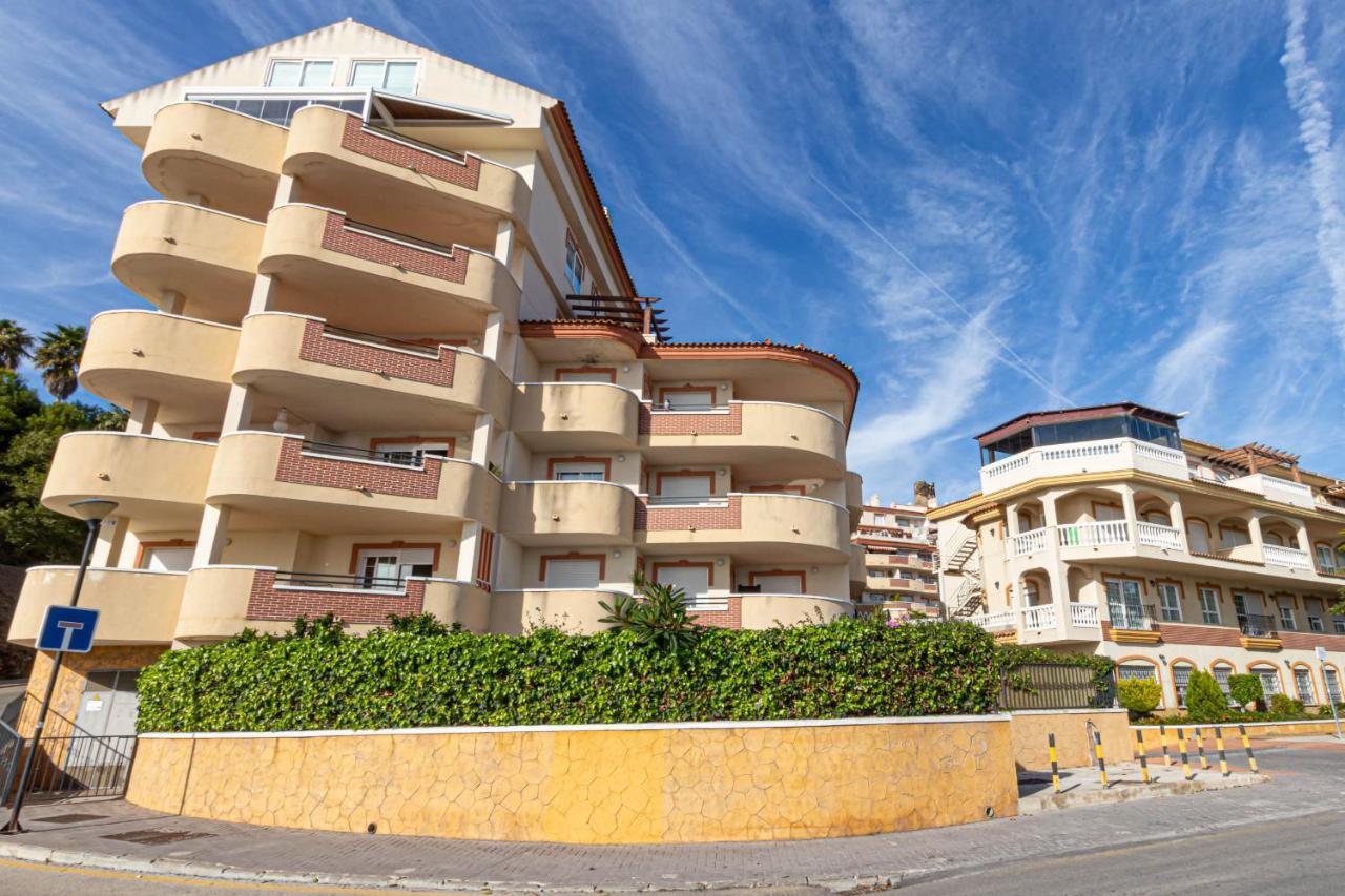 797 Holiday Rentals- Piso Con Amplia Terraza A Solo 1 Min De La Playa Benalmádena Kültér fotó
